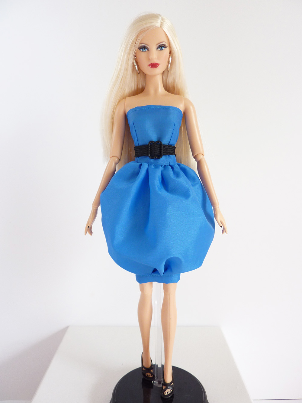 balloon barbie dress
